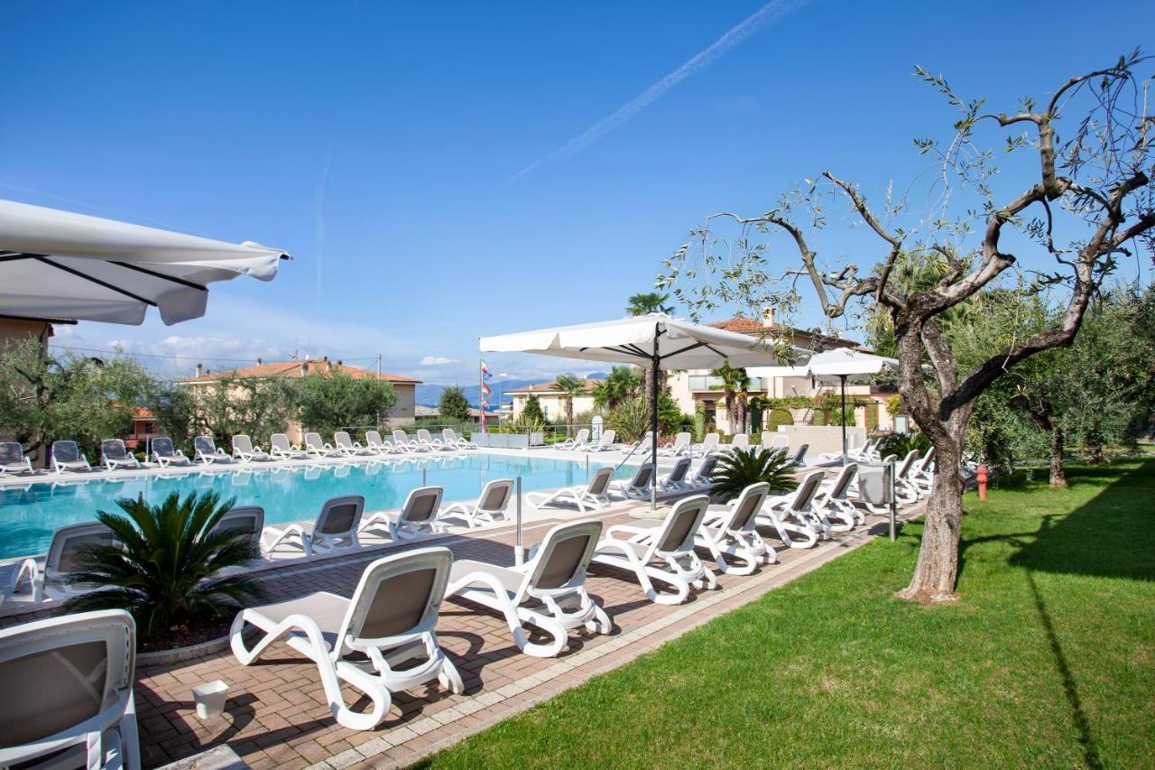 Hotel Villa Olivo Resort 3S Bardolino Exterior foto