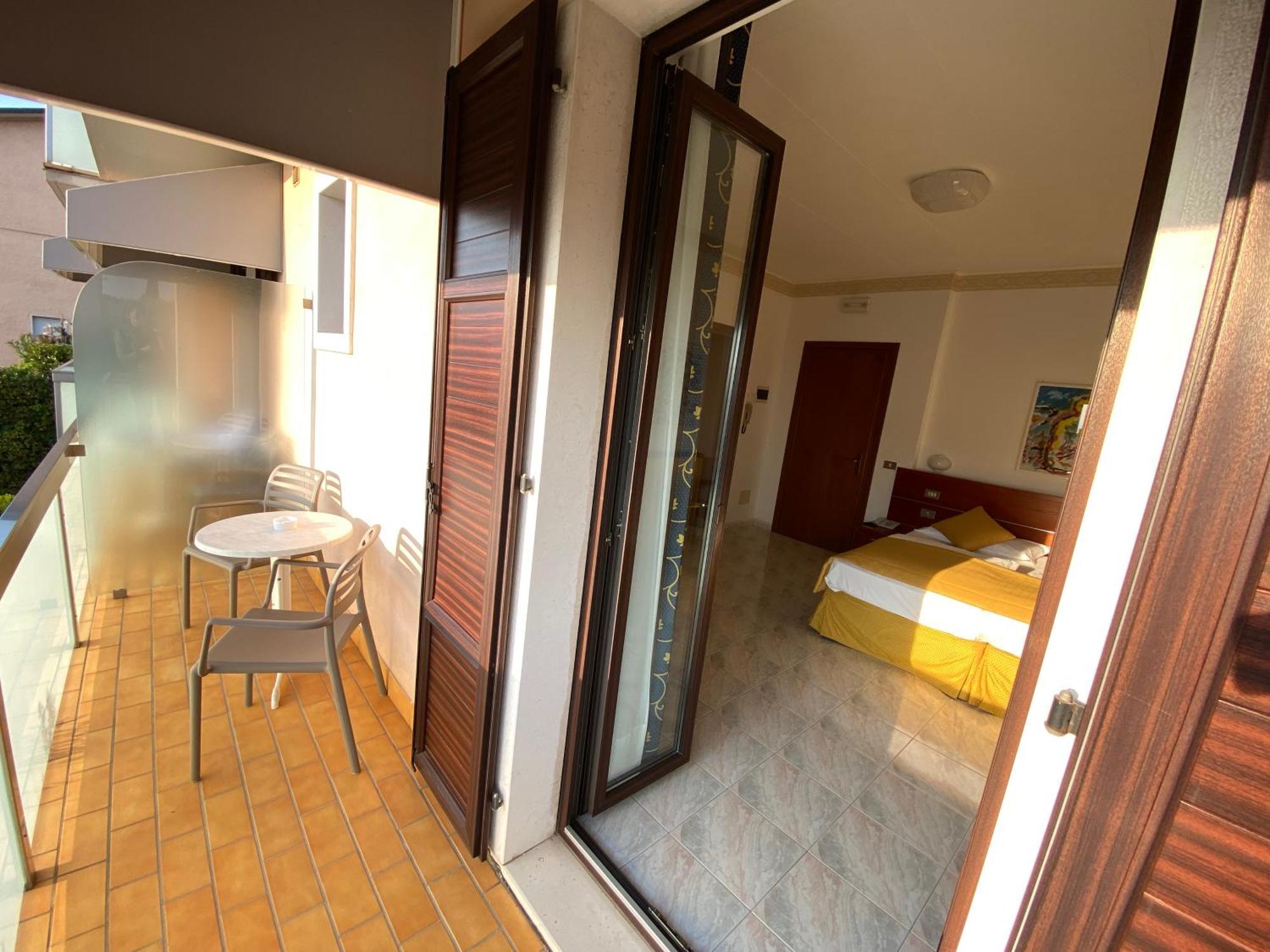 Hotel Villa Olivo Resort 3S Bardolino Exterior foto